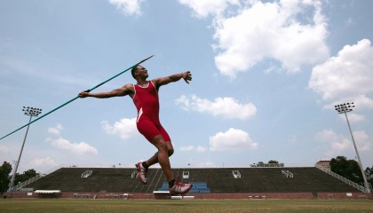 okooo澳客网官网|飞人再创历史！博尔特200米世界纪录被新星打破，田径迎来新时代