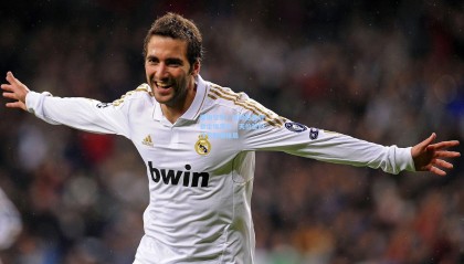 okooo澳客网官网_重磅官宣！超级巨星转会尘埃落定，天价签约改写联赛格局