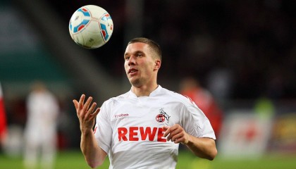 【okooo】惊天绝杀！勇士末节逆转20分劣势，库里压哨三分定乾坤